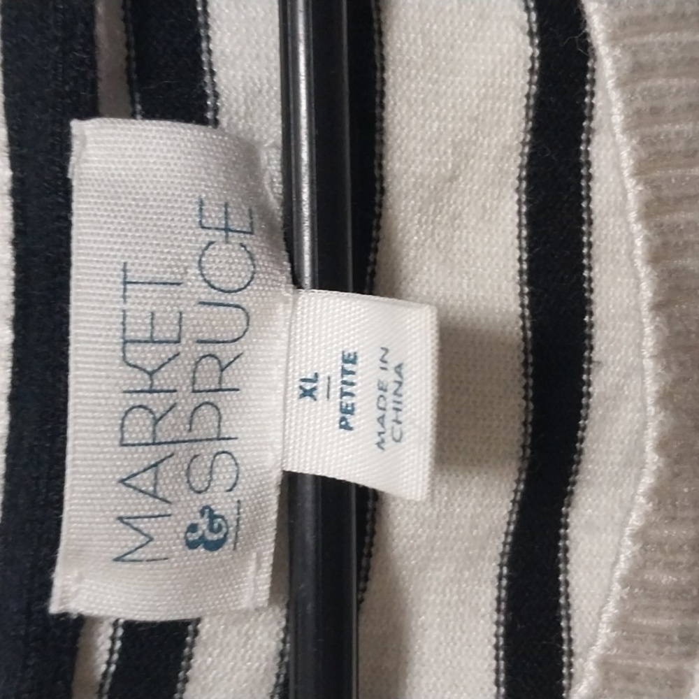 Market & Spruce Black and White Crewneck Sweater With Elbow Patches PXL - Picture 3 of 7